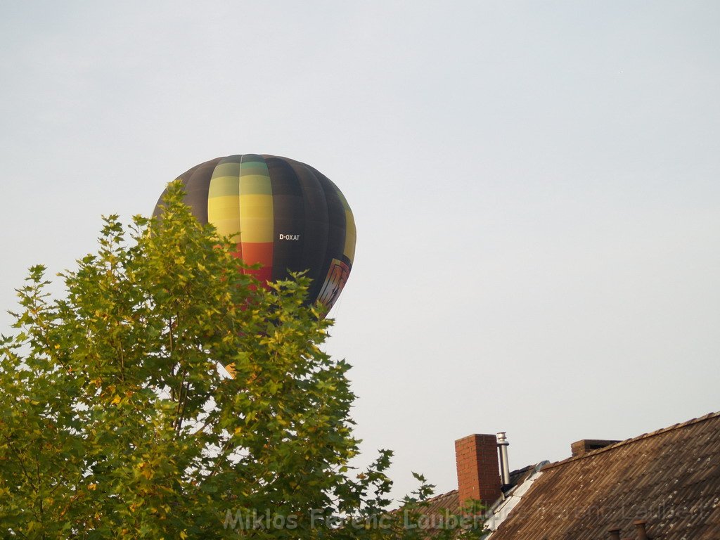 Heissluftballon im vorbei fahren  P02.JPG